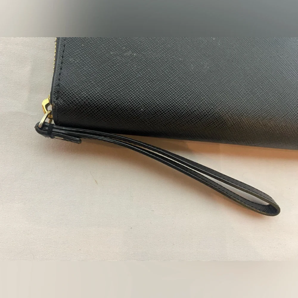 Kate Spade Wallet - Picture 4 of 6